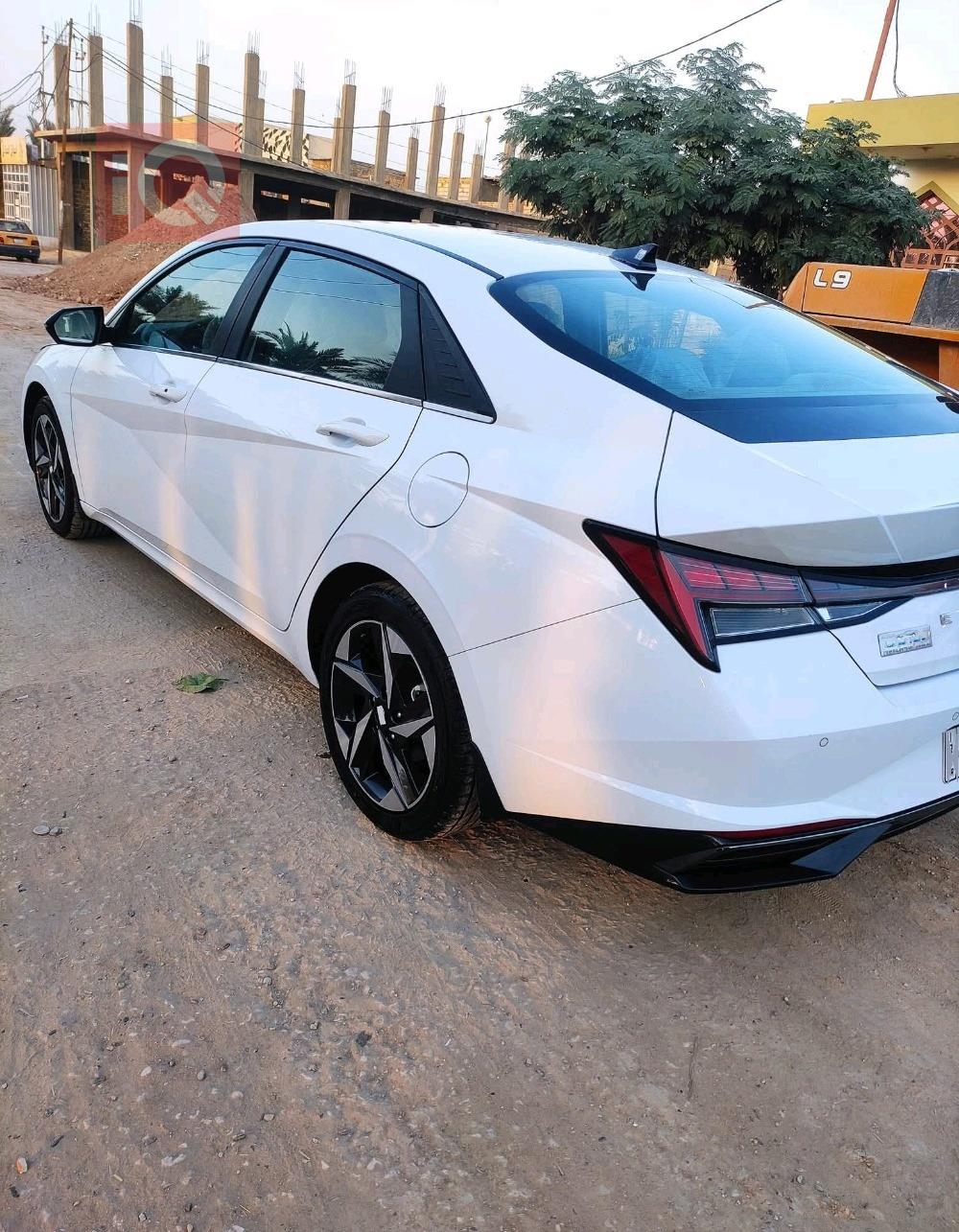 هيونداي النترا